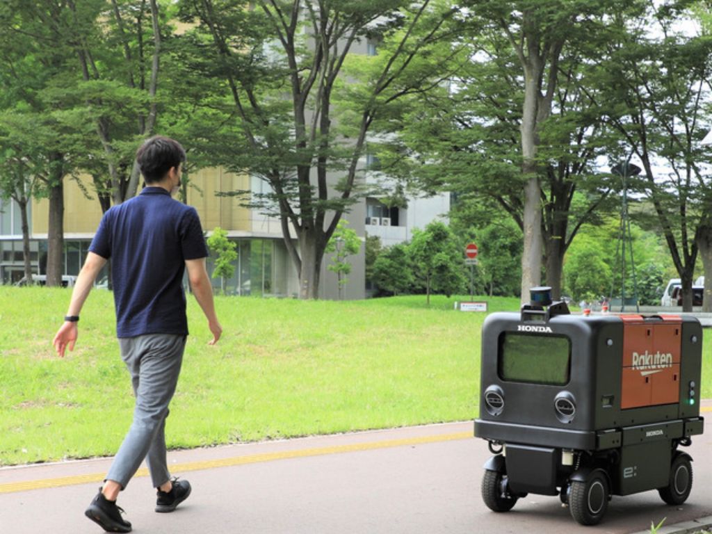 Jalankan Eksperimen Demonstrasi Robot Pengiriman Otomatis, Honda Gandeng Rakuten