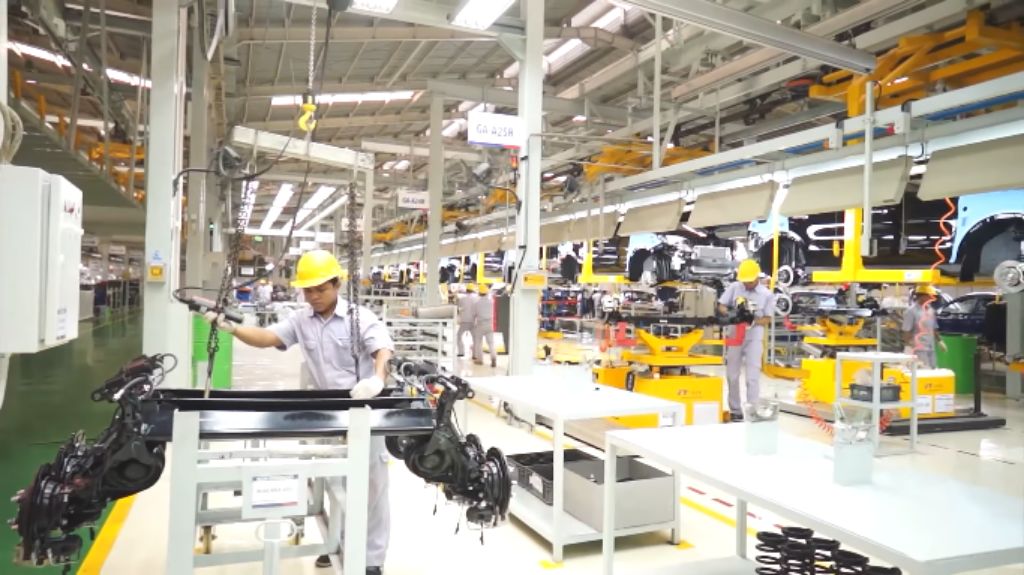 Implementasi Industri 4.0 Di Pabrik, DFSK Menerapkan Teknologi Robotik Hingga 90%