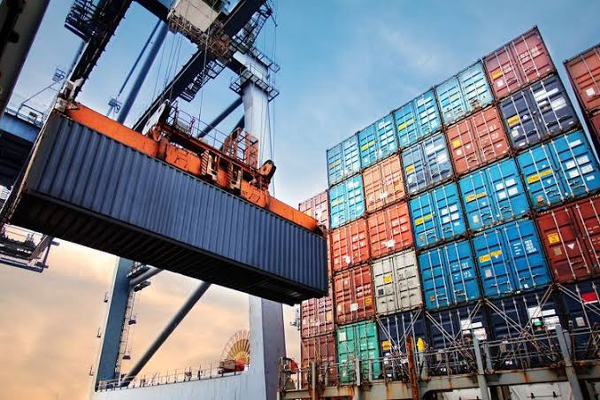Surplus! Ekspor Industri Indonesia Meningkat 25 Persen