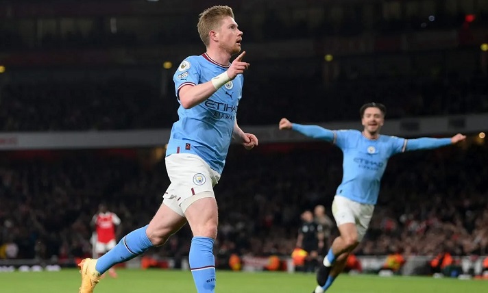 Gelandang Manchester City Kevin De Bruyne usai membobol gawang Arsenal | jakartainsight.com
