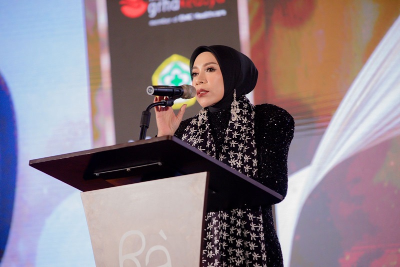 Melly Goeslaw Jabat Ketua Umum Yayasan Bariatrik Nasional  | jakartainsight.com